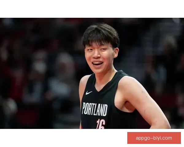 斯普利特称赞杨瀚森尽管上场时间减少仍展现出成长与进步